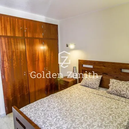 Apartment The Ocean By Golden Zenith